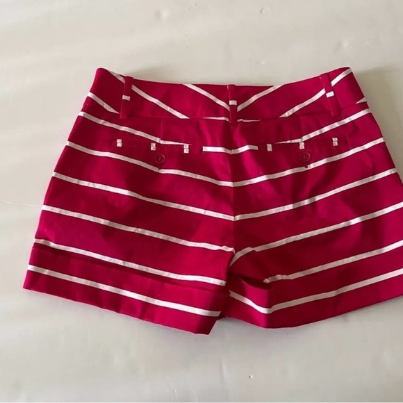 New York and Company Women’s Red and White Striped Short - Picture 4 of 8